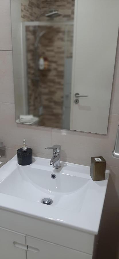 Minimalist Apartment Located Near Belem Lisboa Exteriör bild